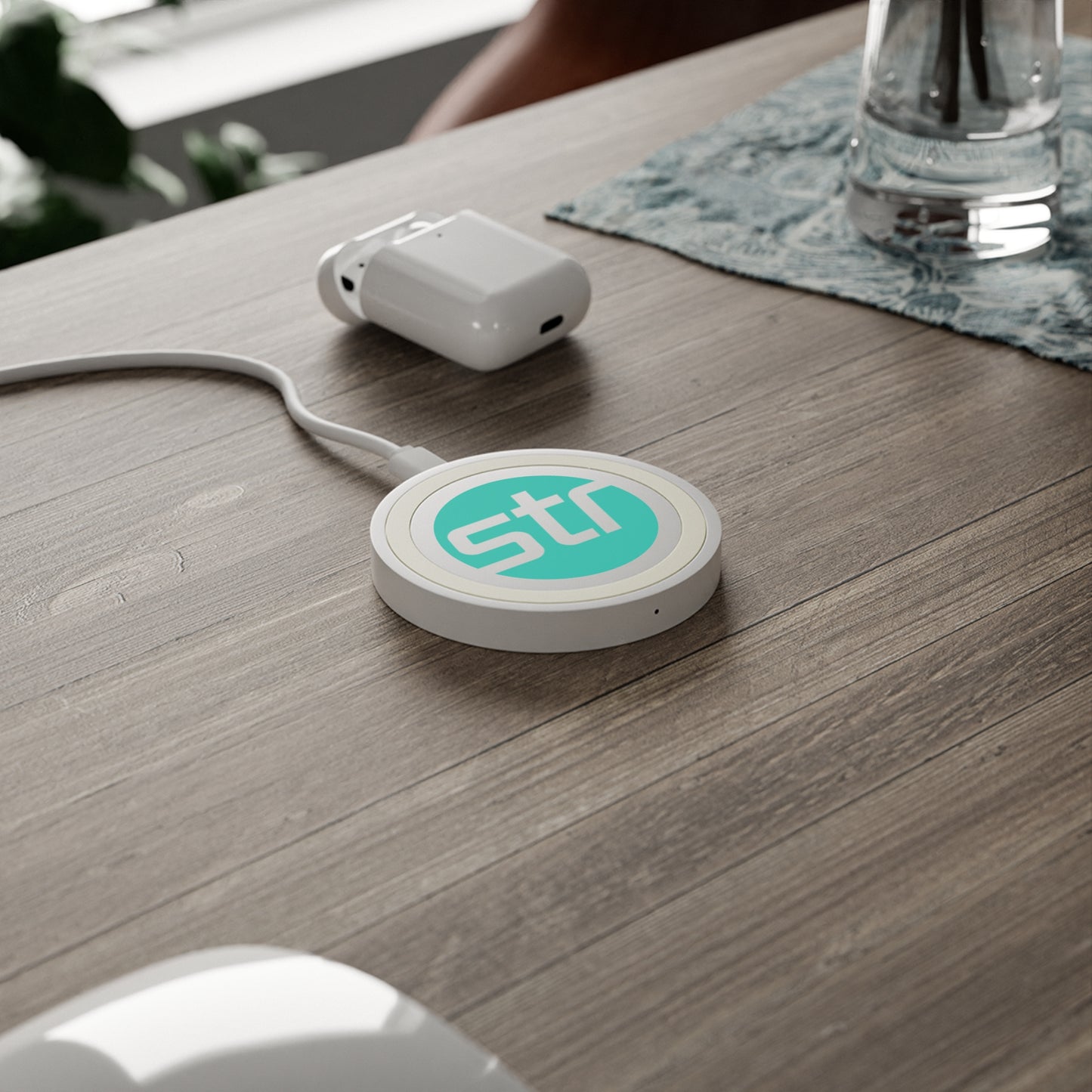 Quake Wireless Charging Pad - STR